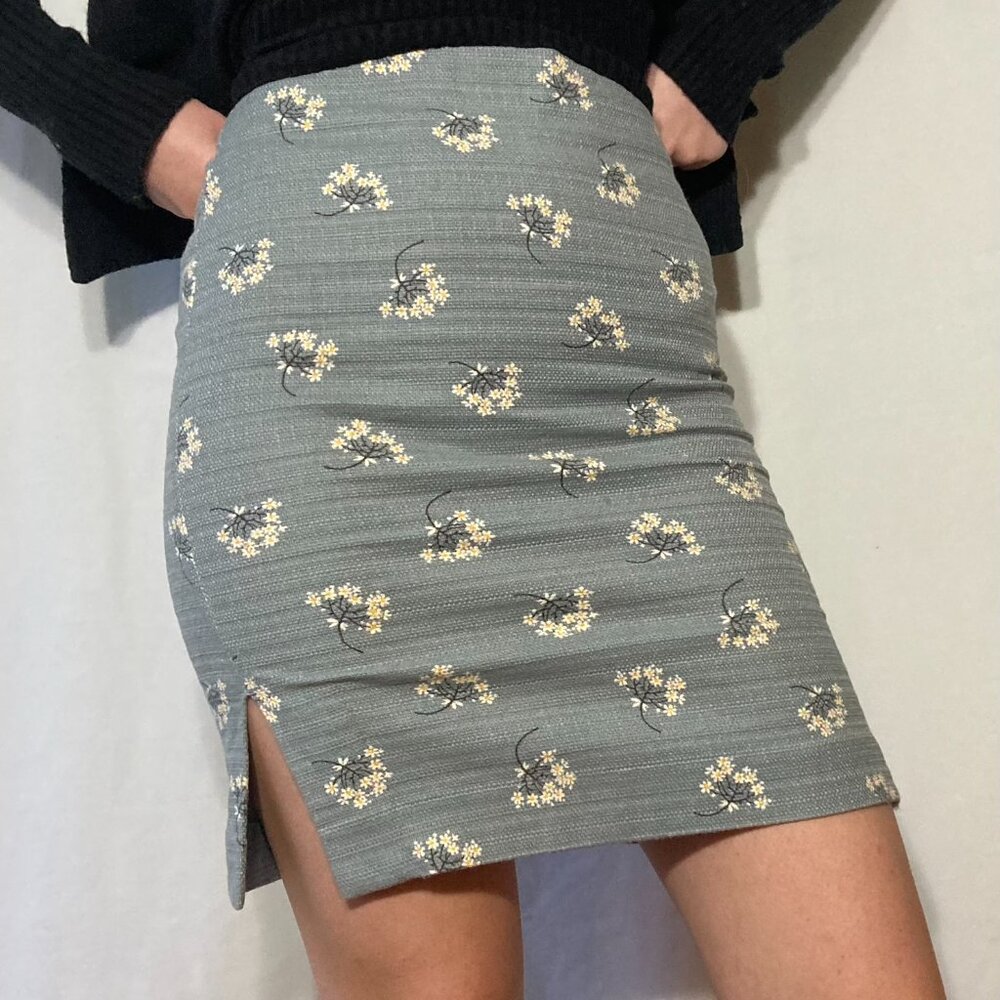 Ann Taylor Floral Pencil Skirt